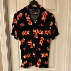 Men’s Super Mario Button Down Short Sleeve Shirt